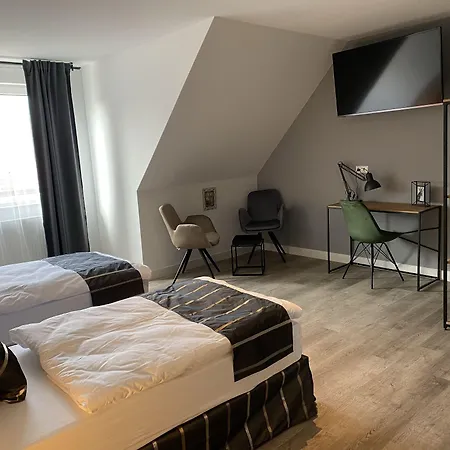 Charlotten Aparthotel 3*